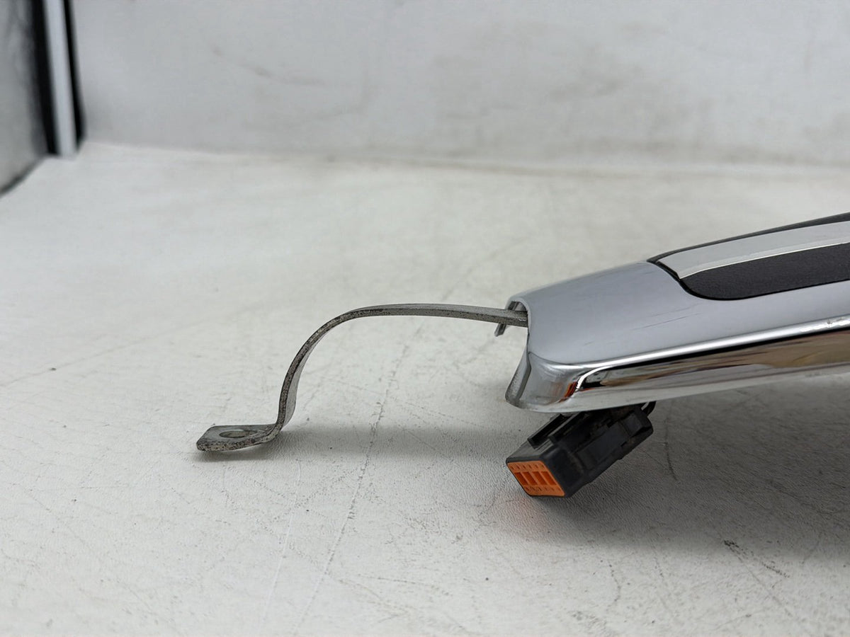 2010 Harley Electra Glide Touring Fuel Gas Tank Dash Console NOKey Eagle Spirit