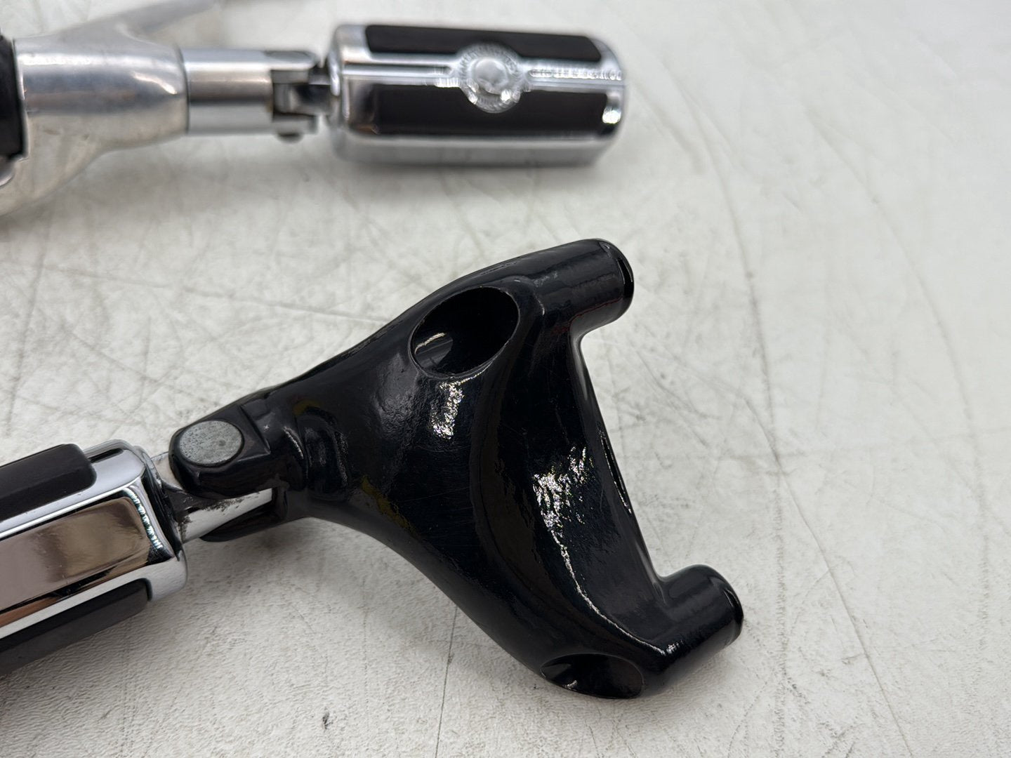 2006 Harley Sportster XL883L 883 Low OEM Left Right Foot Brake Control Pegs