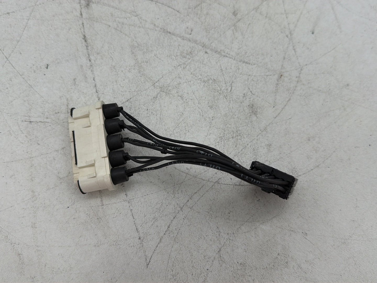 2006 Harley Electra Glide Touring Ultra FLHTCUI OEM Dash Indicator Lamp Wire Plug In