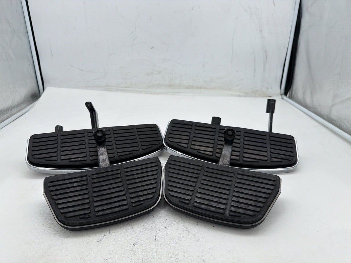 2002 Harley Electra Glide Touring Left Right Driver & Pass Floorboard Foot Rest