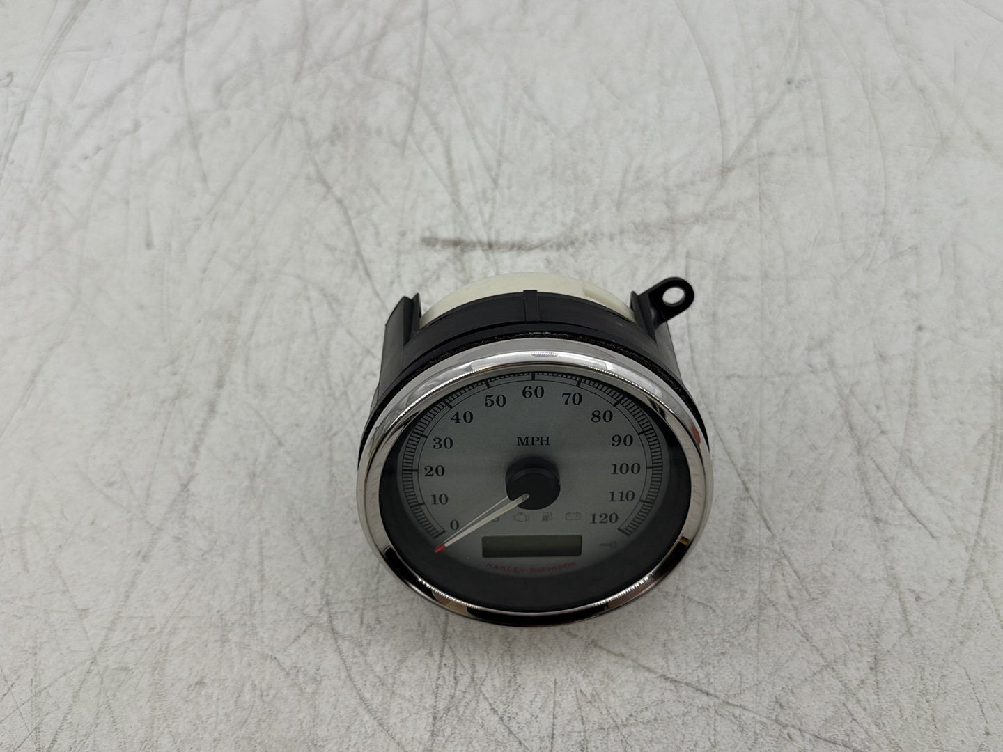 2012 Harley Street Glide Touring FLHX OEM Speedo Speedometer Gauge Cluster