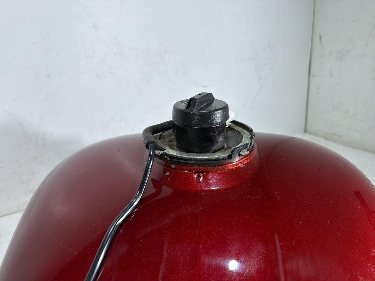 2010 Harley Electra Glide Touring Ultra OEM Fuel Gas Tank Gasoline Reservoir
