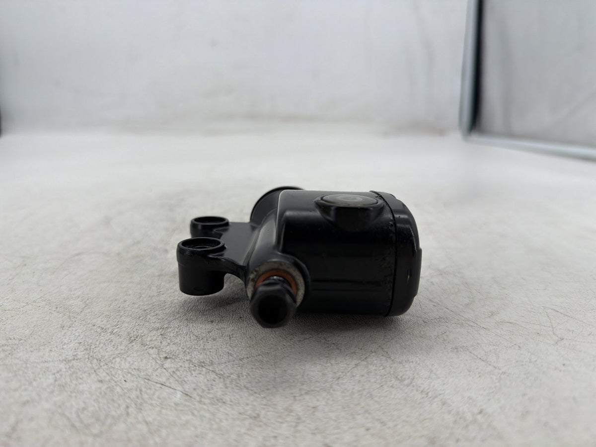 11 Harley Electra Glide Touring Police OEM Rear Brake Master Cylinder Reservoir