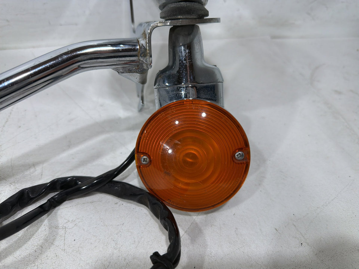97 Harley Road King Touring FLHR OEM Front Turn Signal Indicators Aux Light Bar