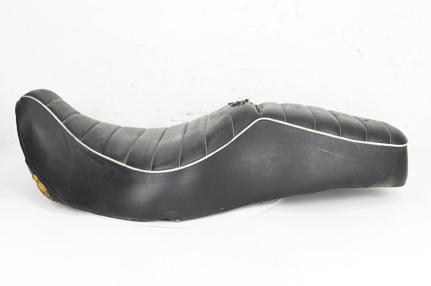 1999 - 2006 Harley-Davidson Touring Road King Passenger Rider Driver Seat Saddle 52314-04