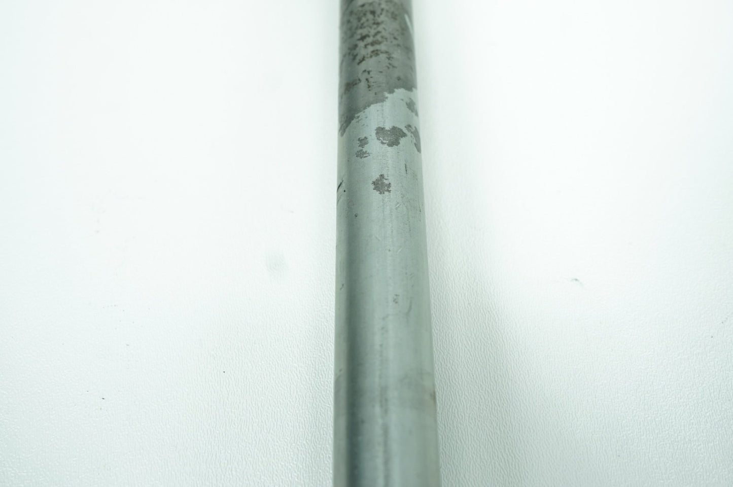 2008 - 2016 Harley-Davidson Touring Street Glide Rear Wheel Axle Bolt Shaft 41056-09