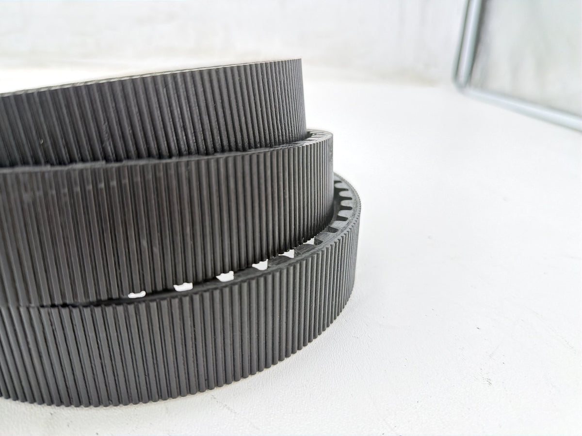 1995 Harley Electra Glide Touring Classic OEM Rear Drive Belt 40001-85 136T 1.5"