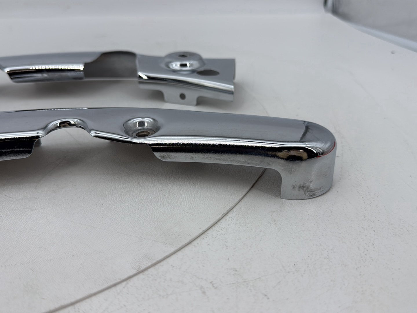2007 - 2011 Harley-Davidson Touring Electra Glide Ultra Rear Left Right Fender Struts Bracket 47526-09