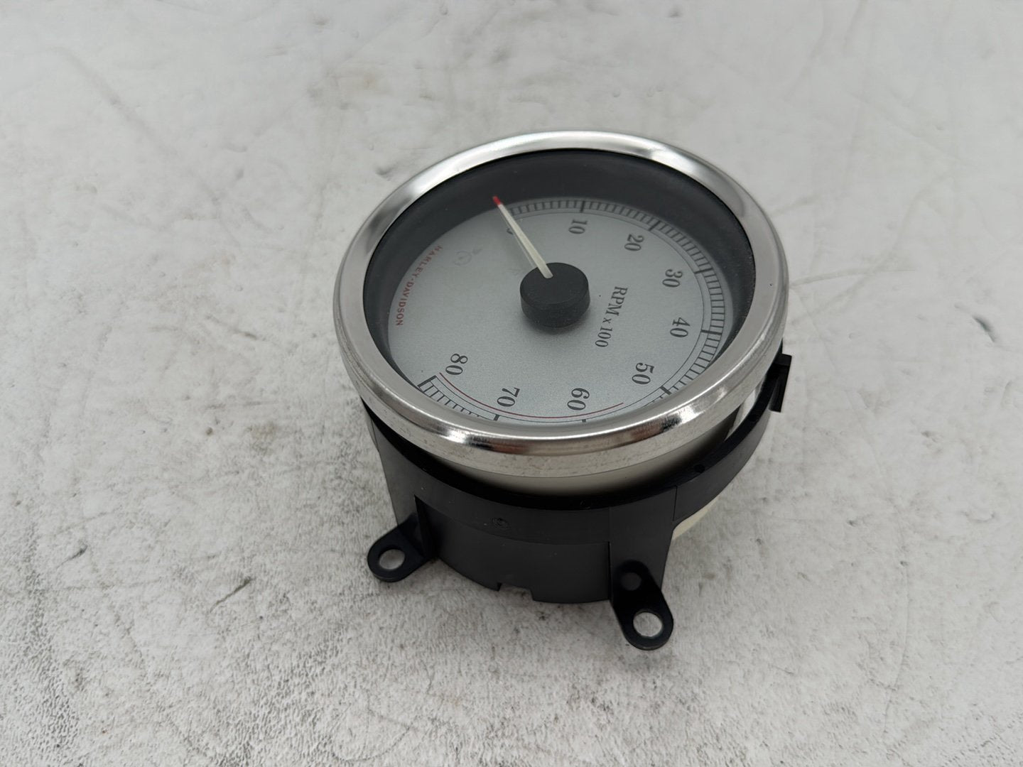 2006 Harley Street Glide Touring FLHXI OEM Tachometer Gauge Instrument Cluster
