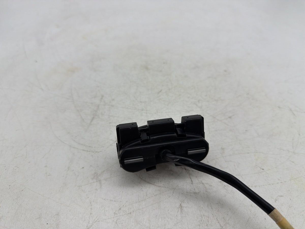 2006 Harley Softail Deuce FXSTDI OEM Dash Indicator Lamp Wire Plug In