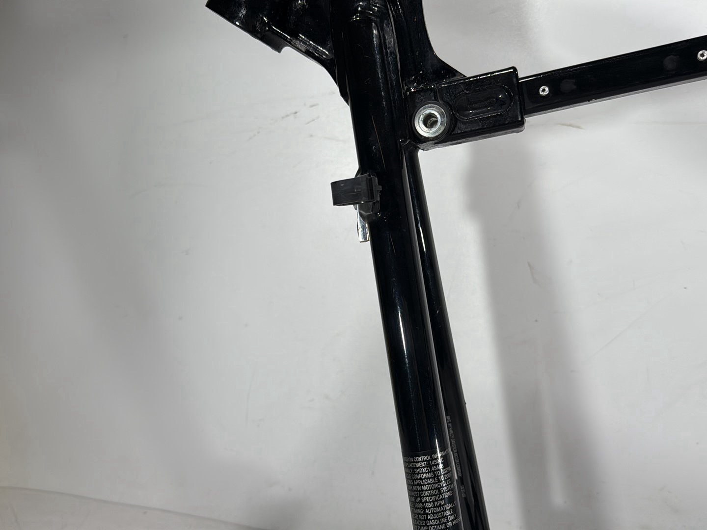 2005 Harley Heritage Softail Classic FLSTCI OEM Body Main Frame Chassis SLVG