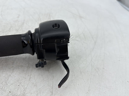 2010 Harley Dyna Fat Bob FXDF OEM Right Engine Start Kill Switches Controls