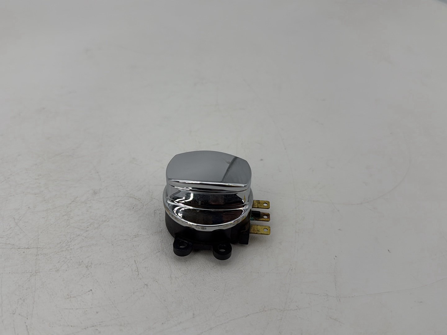 1999 - 2006 Harley-Davidson Touring Road King Custom Ignition Switch Cylinder Barrel Lockset NOKey 71313-96A