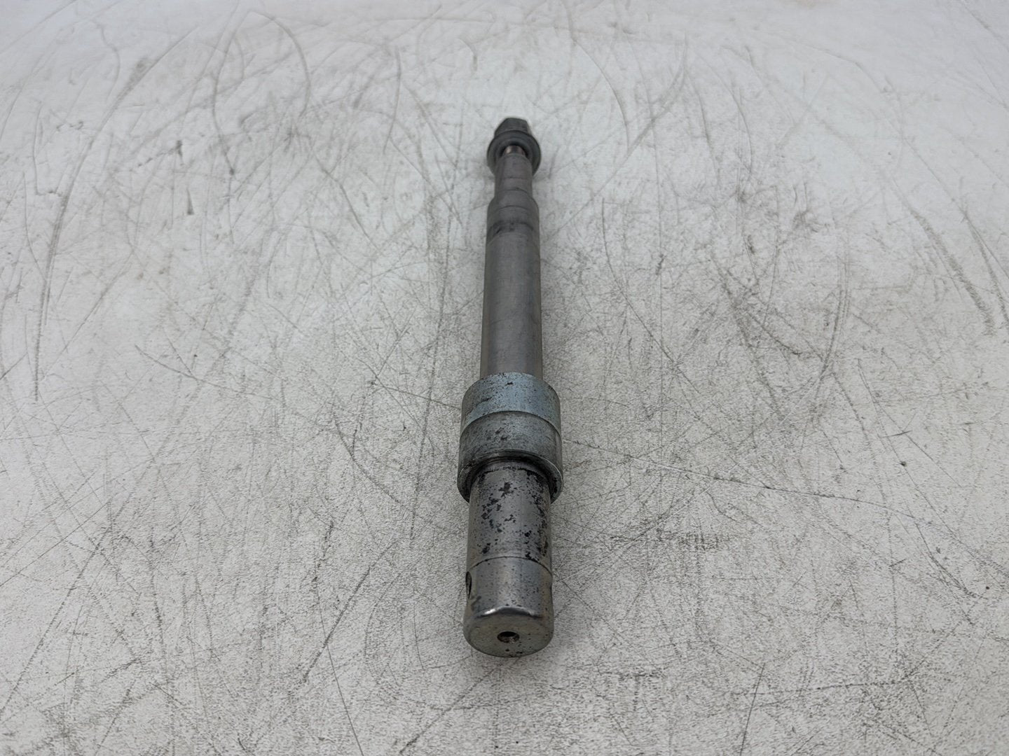 2007 Harley Dyna Street Bob FXDBI OEM Front Wheel Axle Bolt Shaft