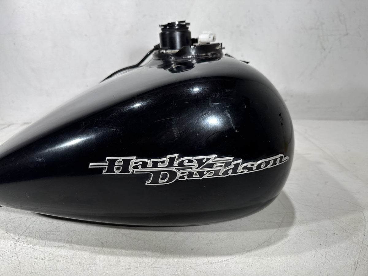 2013 Harley Street Glide Touring FLHX OEM Fuel Gas Tank Gasoline Reservoir