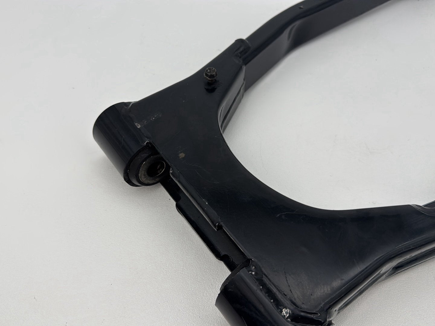1999 - 2006 Harley-Davidson Touring Electra Glide Classic Rear Fork Swingarm Swing Arm 47549-00