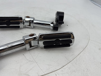 2008 Harley Touring Electra Glide Ultra OEM Passenger Left &amp; Right Foot Pegs