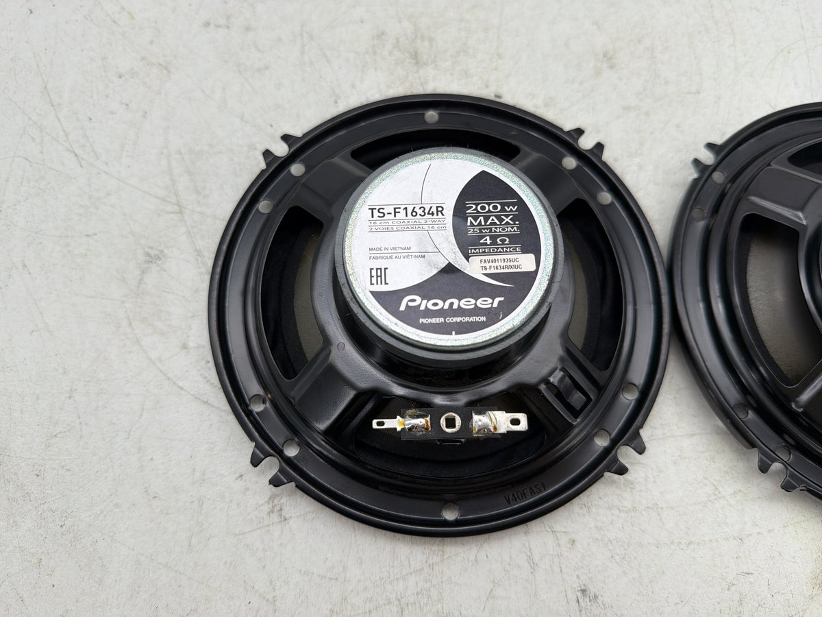 2010 Harley Street Glide Touring FLHX OEM Left Right Sound Audio Speakers
