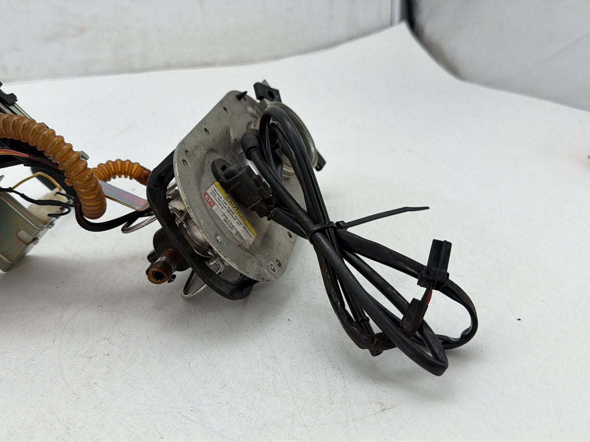05 Harley Electra Glide Touring Ultra OEM Fuel Pump Gas Gasoline Petrol Sending