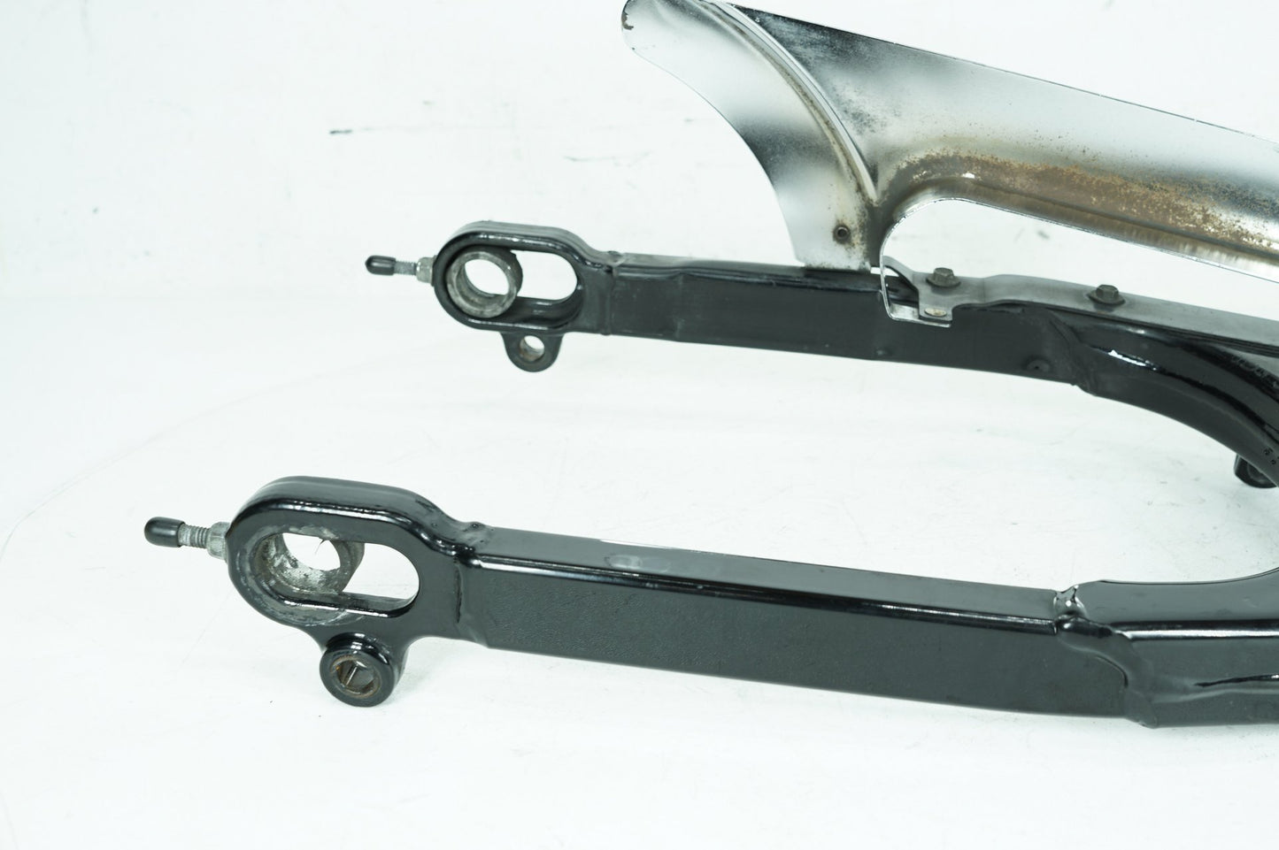 2004 - 2013 Harley-Davidson Sportster Custom Rear Fork Swingarm Swing Arm 47587-05