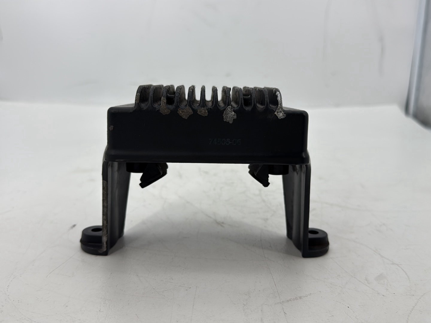 2008 Harley Touring FLHTCU Electra Glide Ultra OEM Voltage Regulator Rectifier