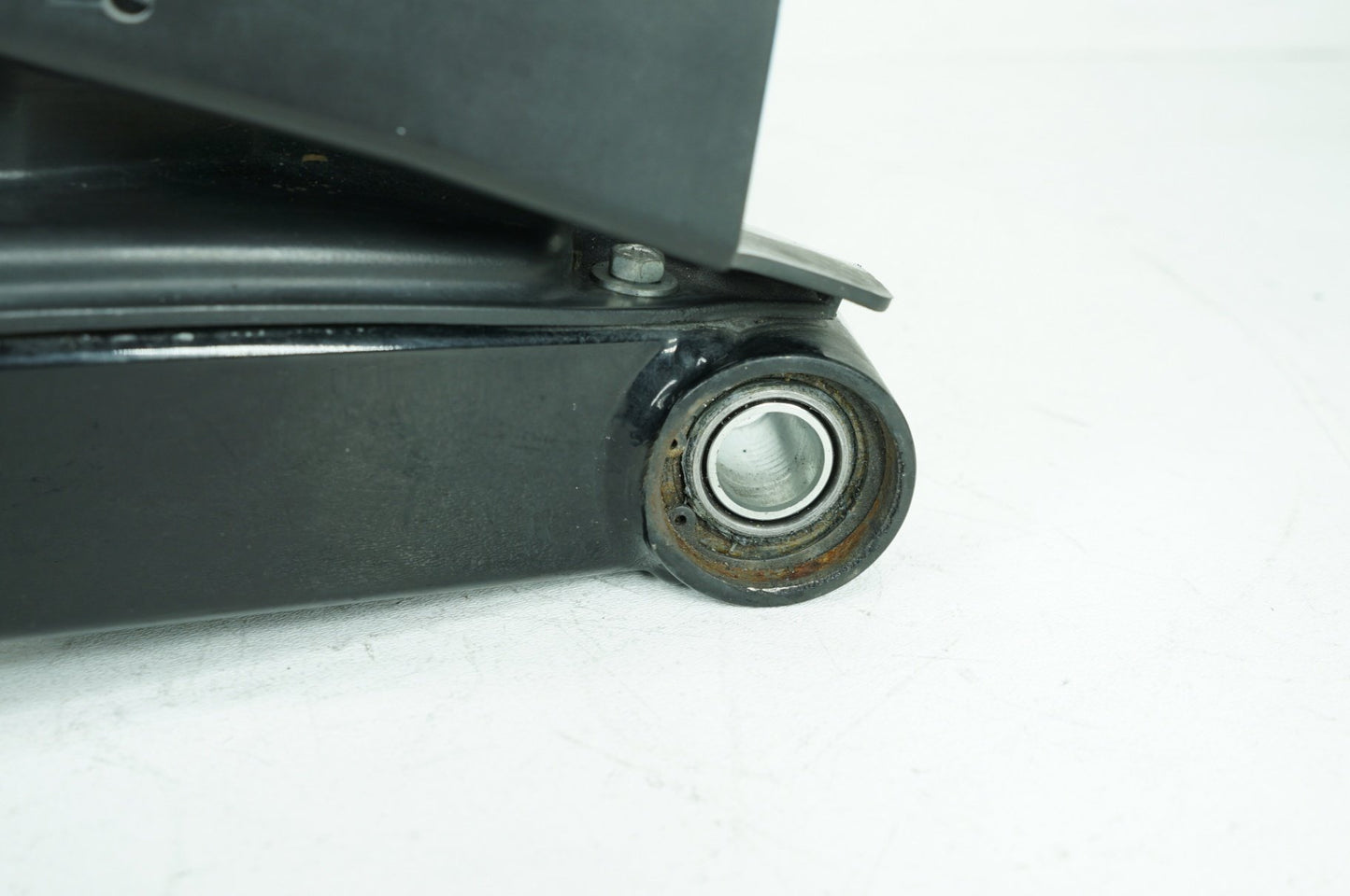 2007 - 2017 Harley-Davidson Dyna Switchback Rear Fork Swingarm Swing Arm 47820-10