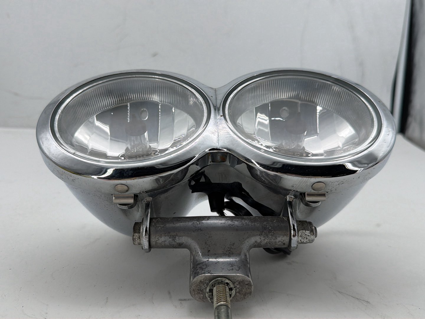 2008 Harley Dyna Fat Bob FXDF OEM Headlight Headlamp Head Light Halogen DUAL