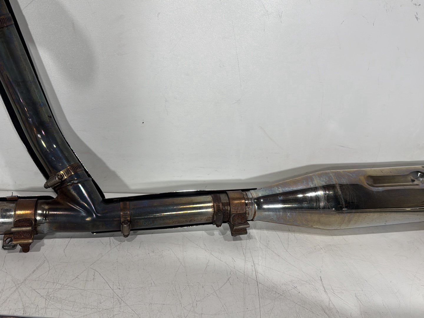 2004 Harley Touring FLHT Electra Glide OEM Exhaust Header Pipes Muffler Vance & Hines
