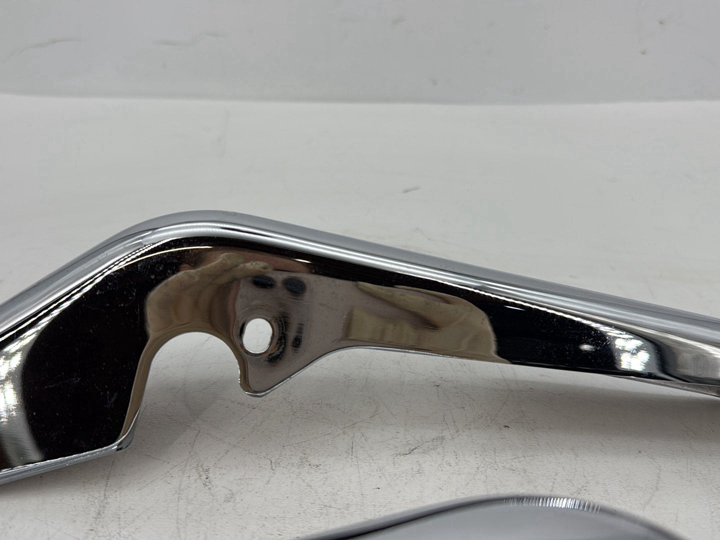 2008 Harley Touring FLHTCU Electra Glide Ultra OEM Left Right Saddlebag Fender Struts Brackets