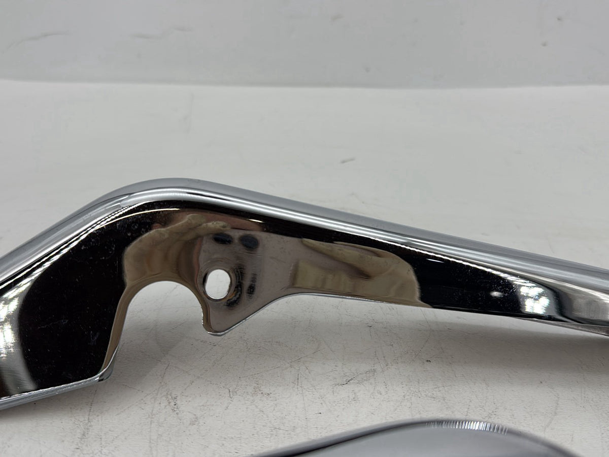 08 Harley Touring Electra Glide Ultra Left Right Saddlebag Fender Strut Brackets