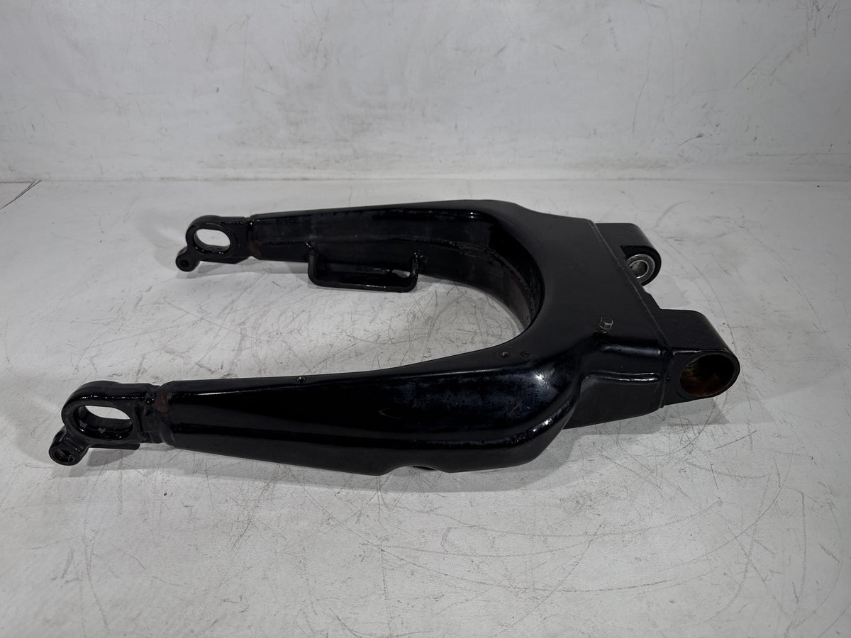 2012 Harley Electra Glide Touring Ultra OEM Rear Fork Swingarm Swing Arm