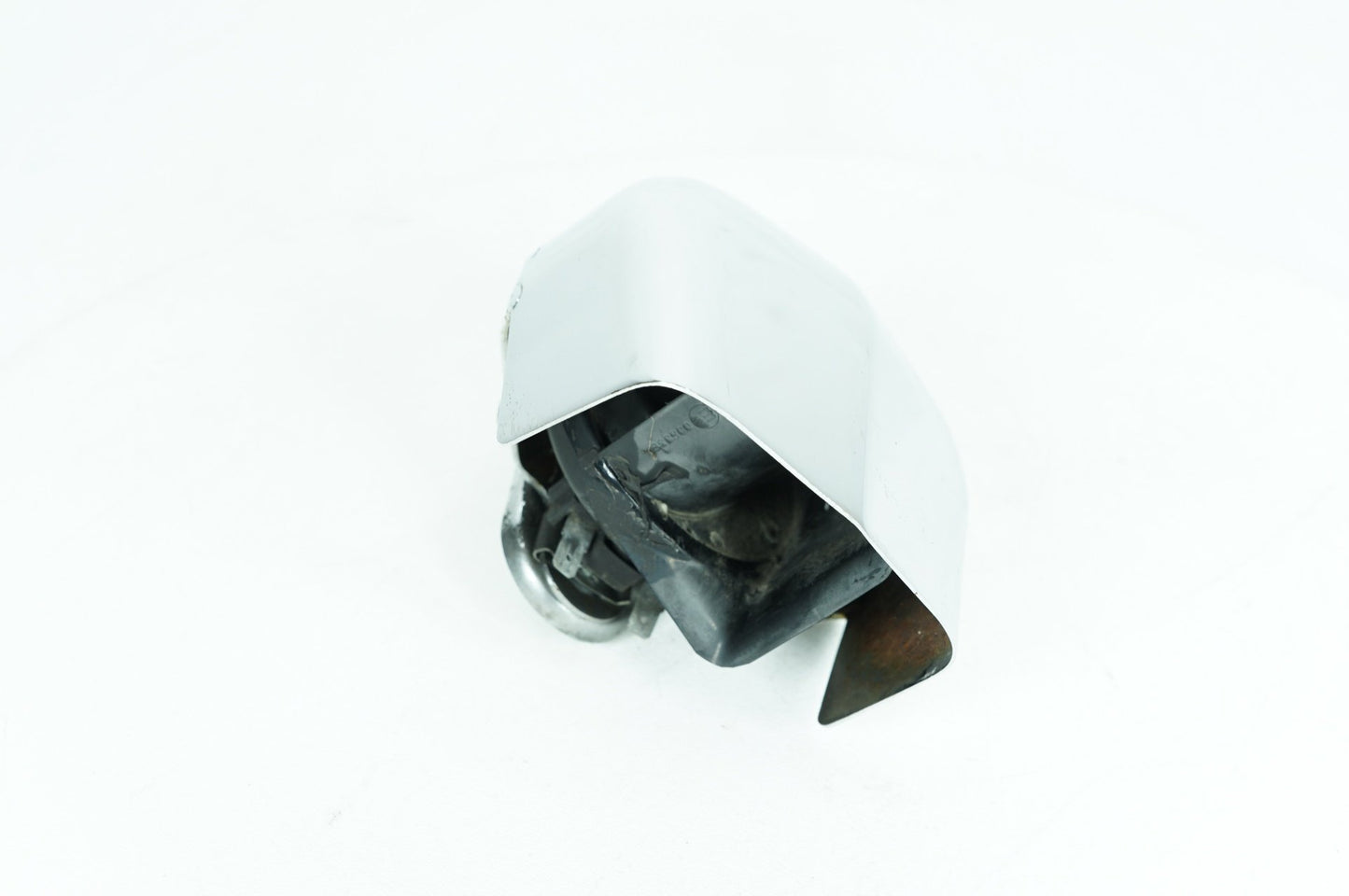 2007 - 2016 Harley-Davidson Dyna Super Glide Custom Horn Signal Klaxon Chrome Cover 69012-93A