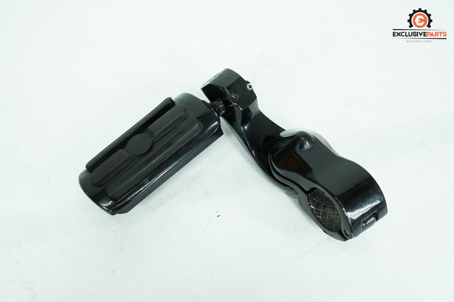 2007 - 2011 Harley-Davidson Touring Electra Glide Ultra Front Driver Highway 1 Foot Peg Rest B07FPF9WH4
