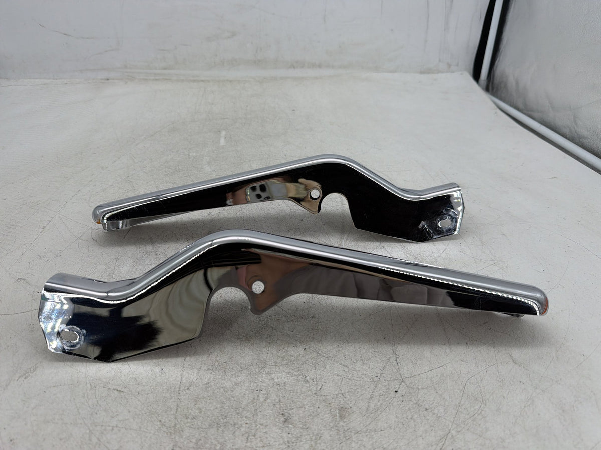 2004 Harley Electra Glide Touring Ultra OEM Rear Left Right Fender Struts Bracket