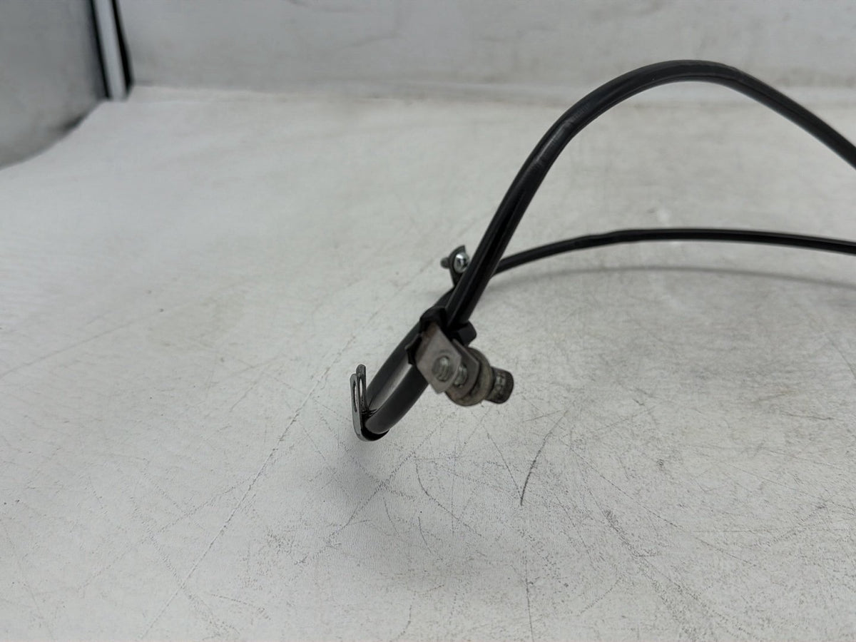 2005 Harley Softail Fat Boy FLSTF OEM Front Brake Hose Line Pipe