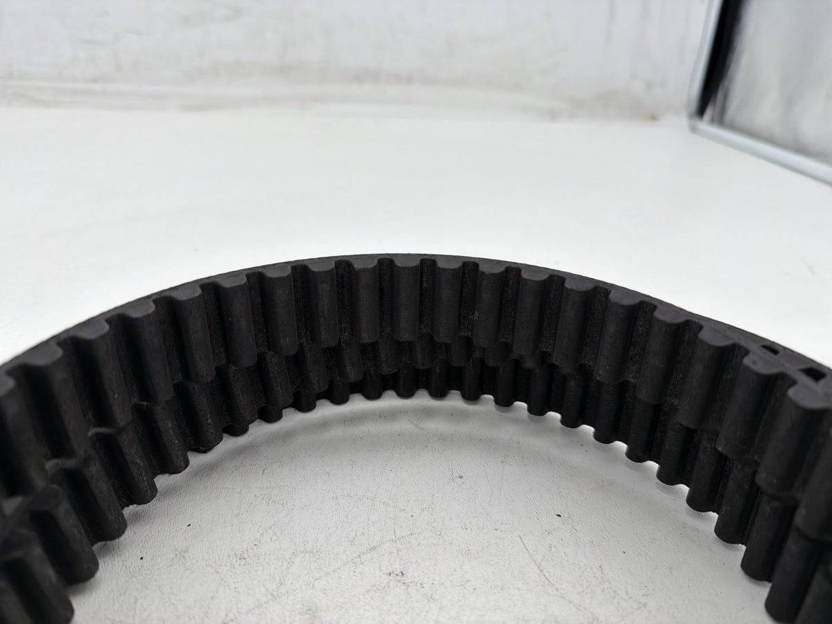 2002 Harley Heritage Softail Classic OEM Rear Drive Belt 40307-00B 135T 1-1/8"