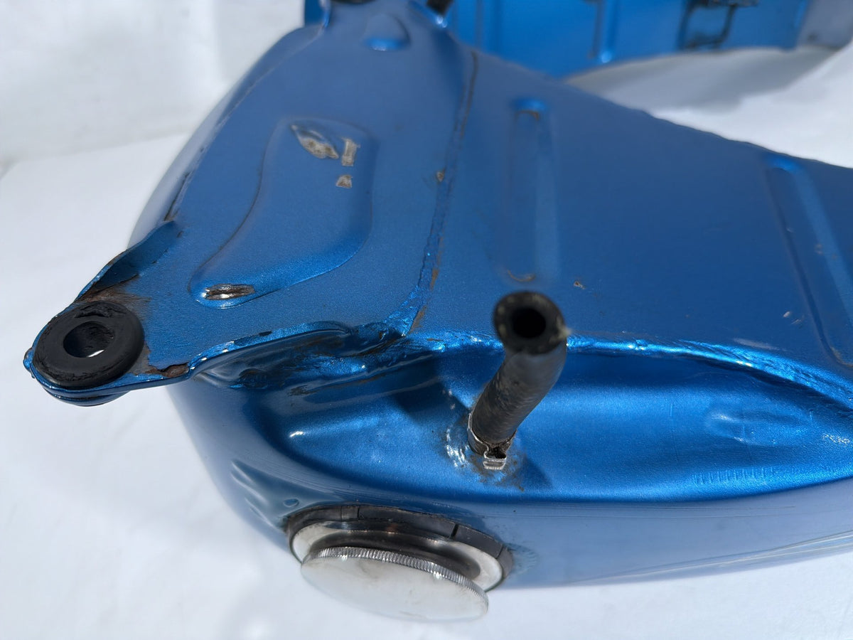 1997 Harley Heritage Softail Classic OEM Fuel Gas Tank Gasoline Reservoir
