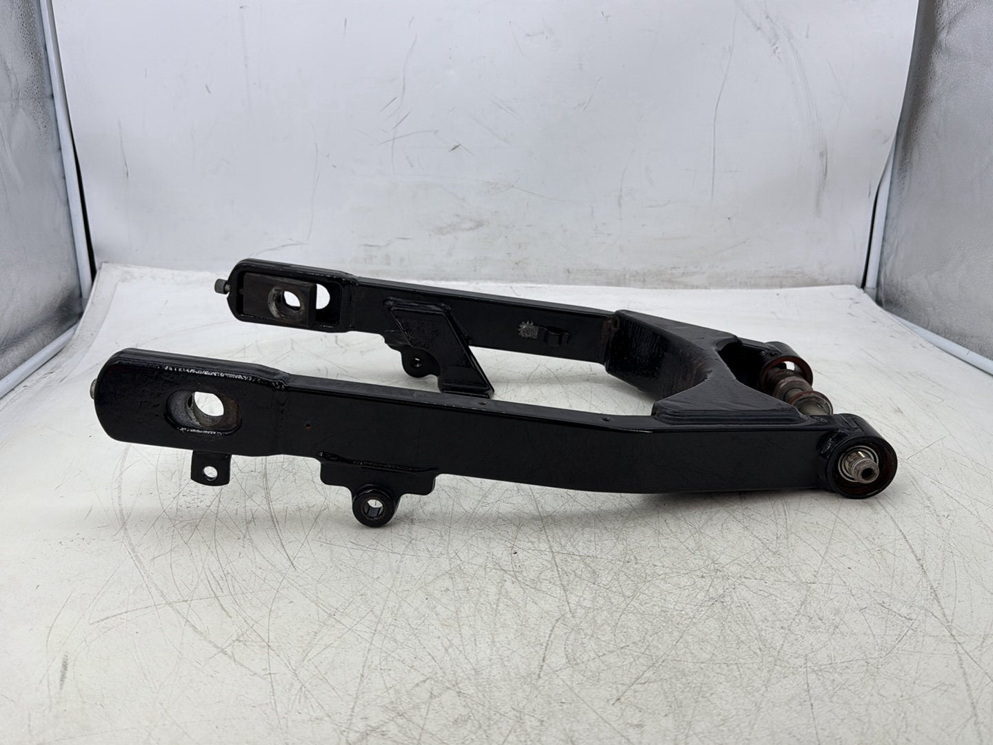 2012 Harley Dyna Super Glide Custom FXDCI OEM Rear Fork Swingarm Swing Arm