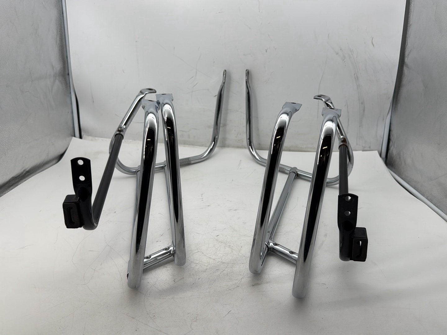 2007 Harley Touring FLHTP Electra Glide Police OEM Rear Left Right Saddlebag Guard Rails Bar