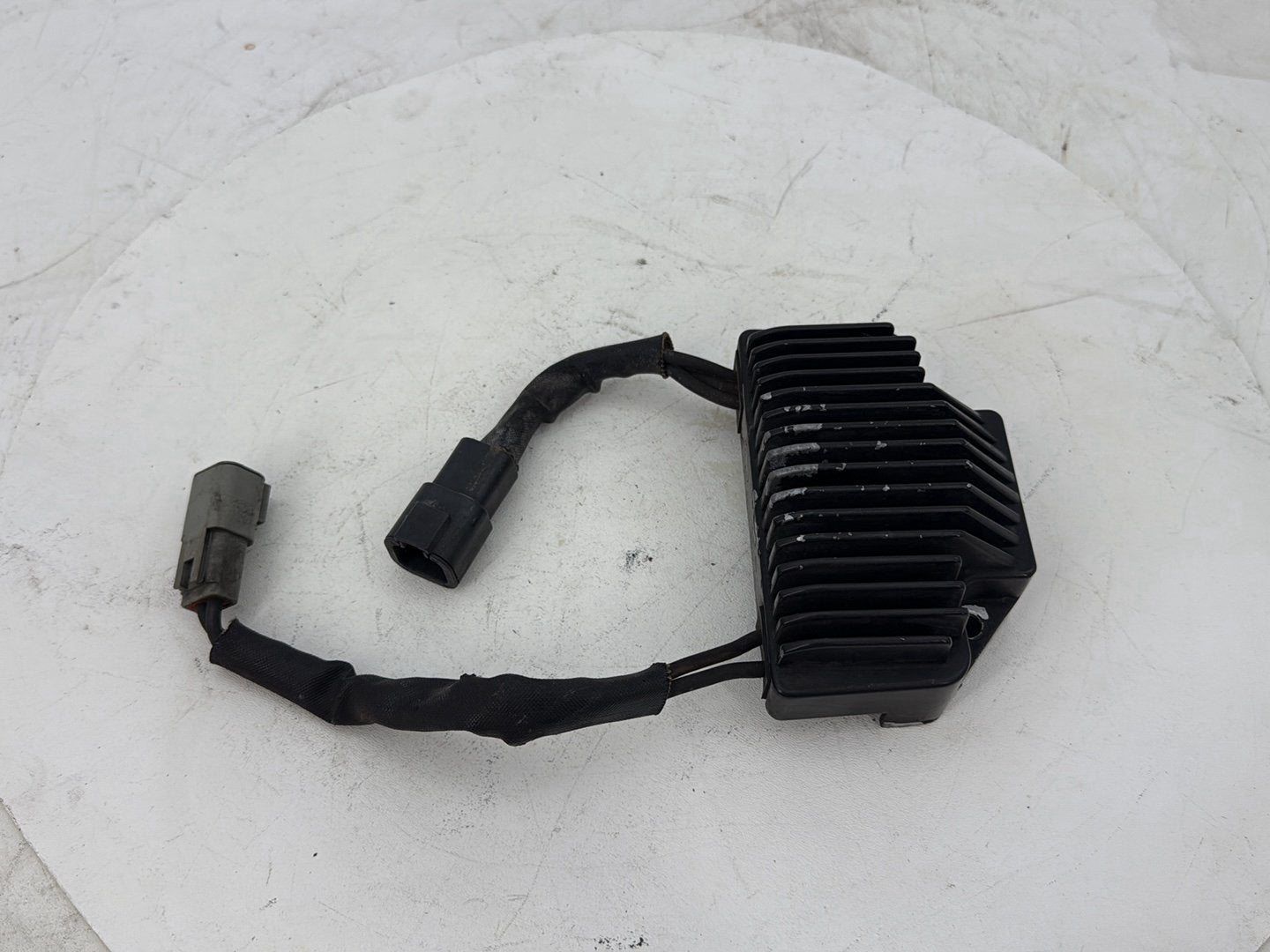 2006 Harley Dyna Super Glide Custom FXDCI OEM Voltage Regulator Rectifier