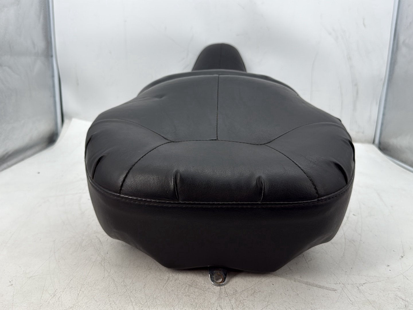 2005 Harley Electra Glide Touring Ultra FLHTCUI OEM Passenger Rider Driver Seat Saddle