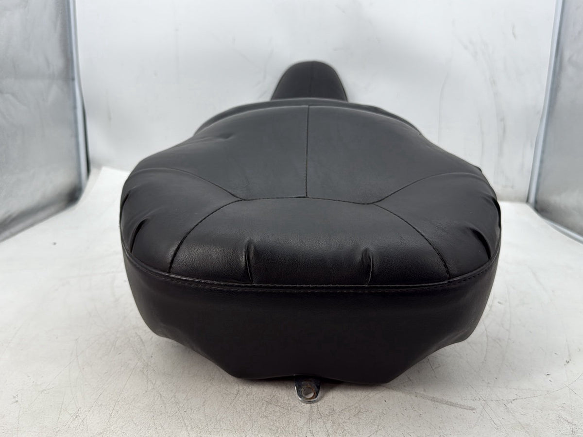 2005 Harley Electra Glide Touring Ultra FLHTCUI OEM Passenger Rider Driver Seat Saddle
