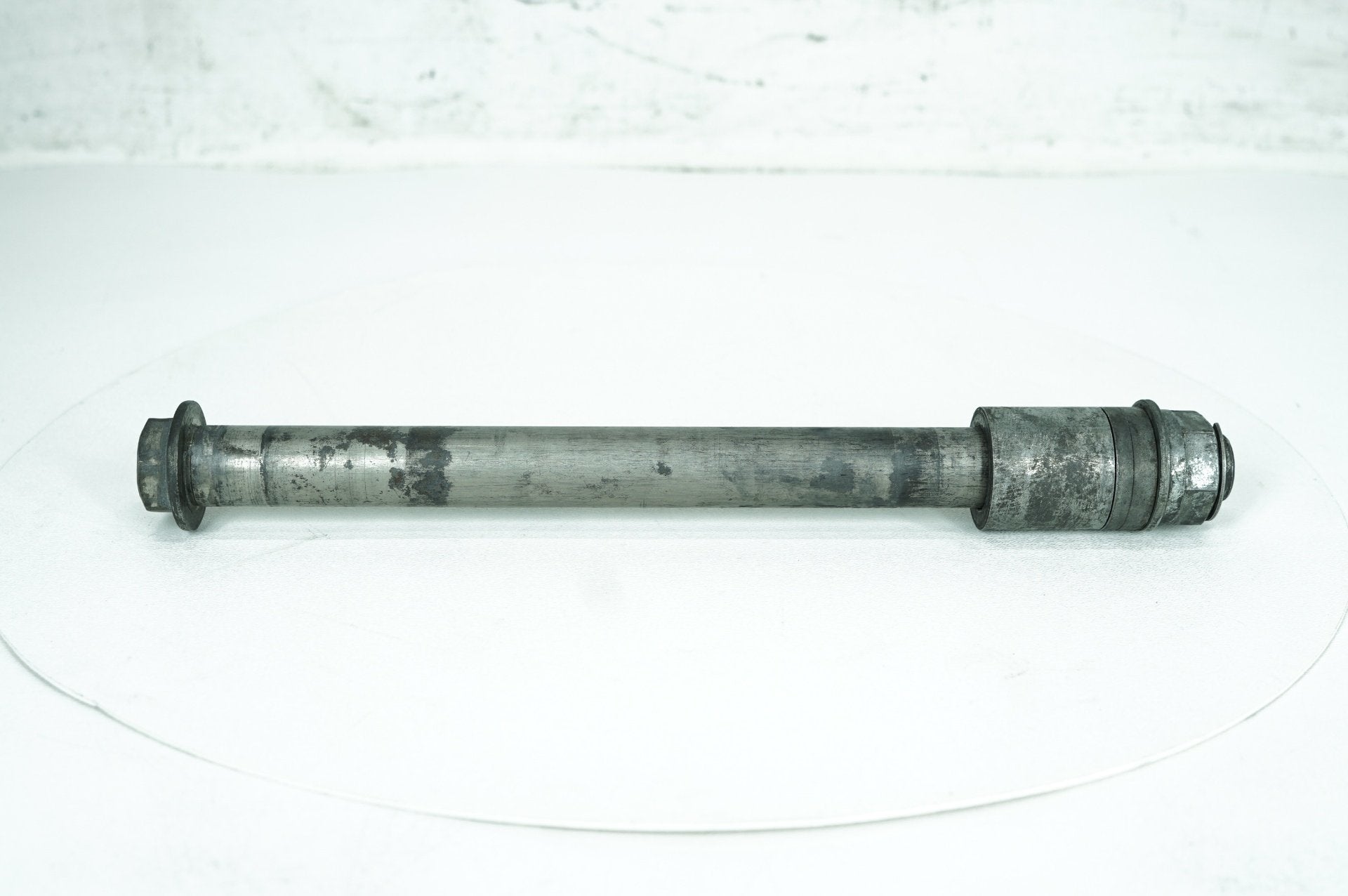 2004 - 2022 Harley-Davidson Sportster Custom Anniversary Rear Wheel Axle Bolt Shaft 41176-08