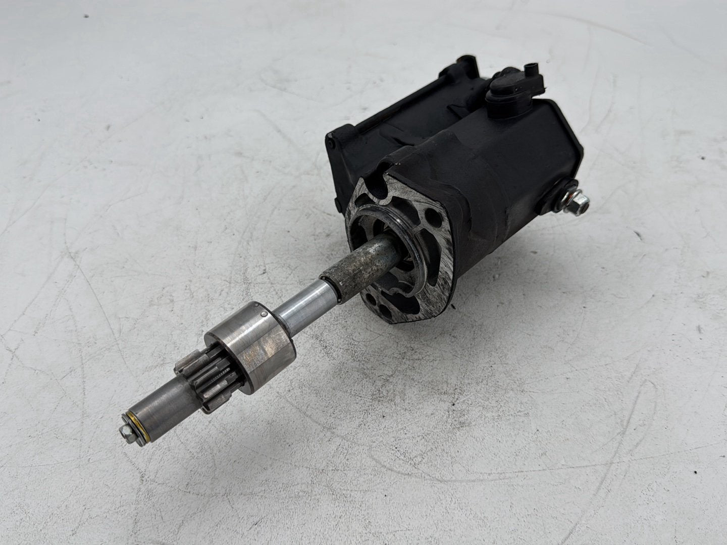 2006 Harley Street Glide Touring FLHXI OEM Engine Starter Motor
