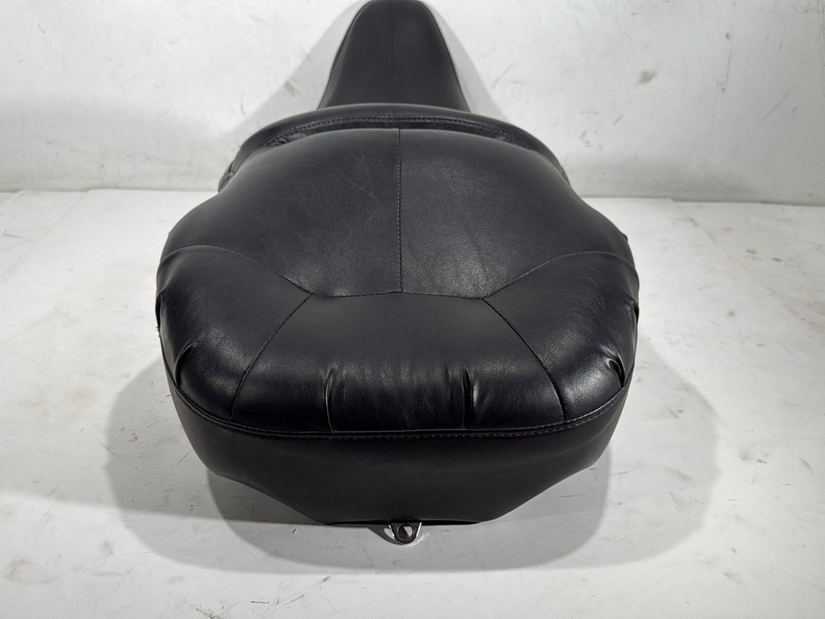 2005 Harley Electra Glide Touring Ultra OEM Passenger Rider Driver Seat Saddle