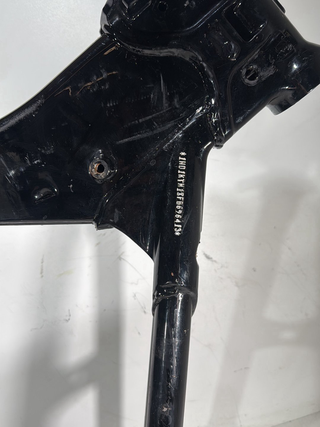 2015 Harley Road Glide Touring FLTRXS OEM Body Main Frame Chassis CLN CLR