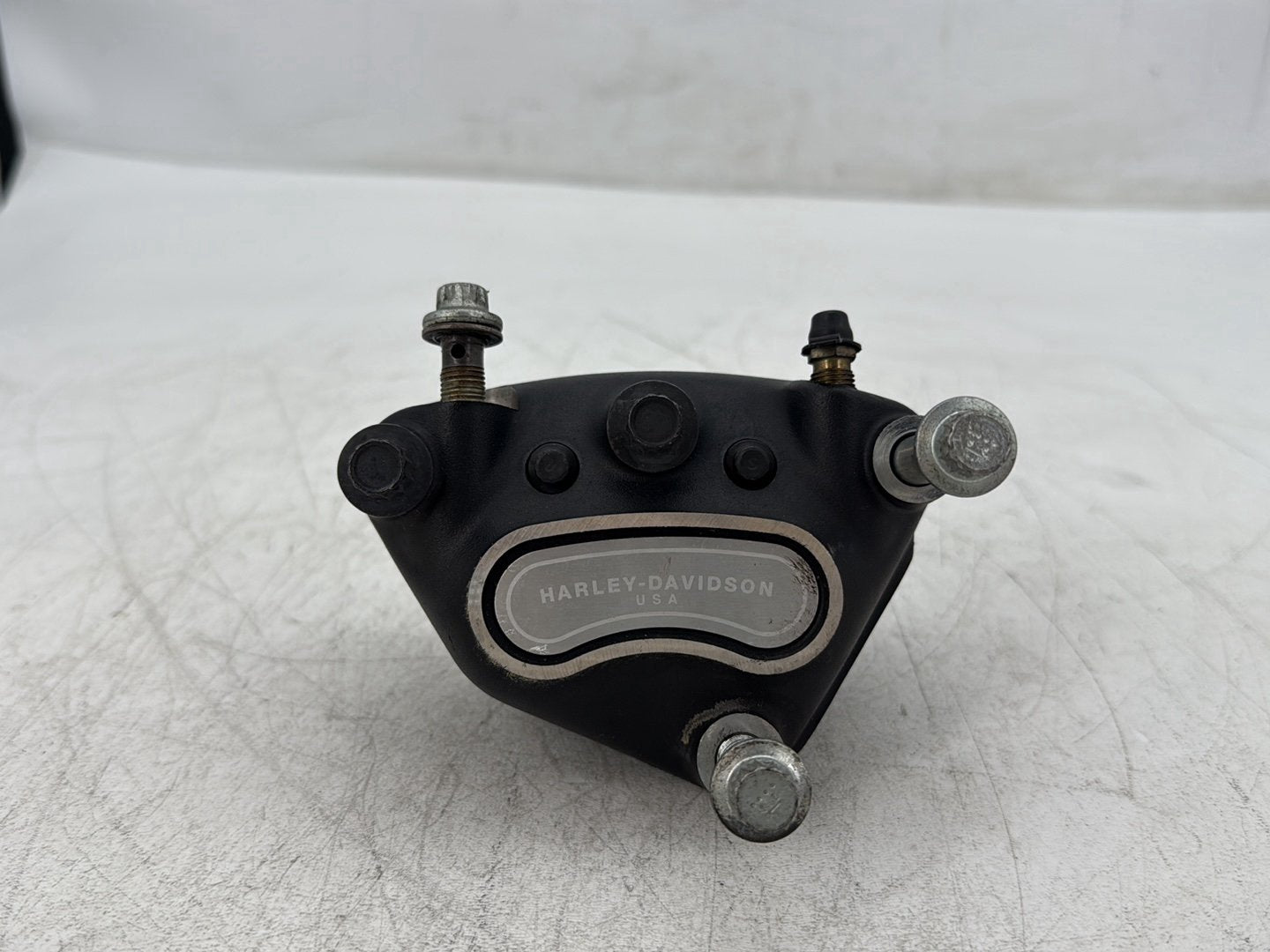 2005 Harley Electra Glide Touring Ultra FLHTCUI OEM Front Right 1 Brake Caliper