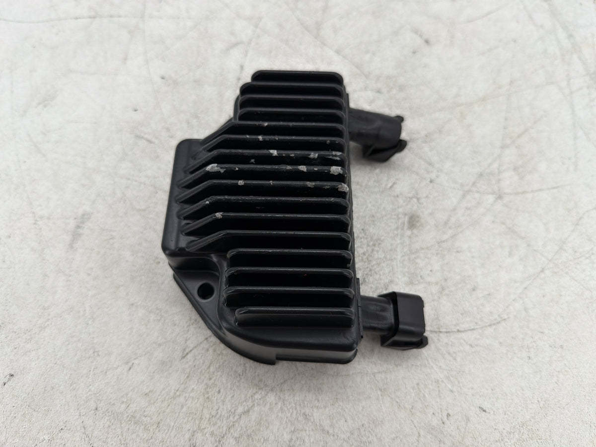 2012 Harley Dyna Fat Bob FXDF 103 OEM Voltage Regulator Rectifier