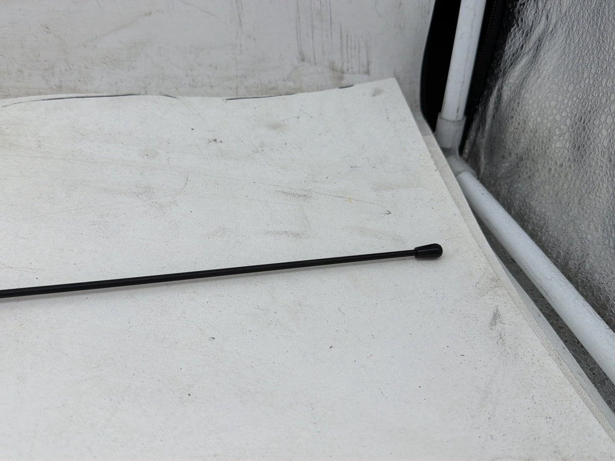 2013 Harley Electra Glide Touring CVO Screamin Audio Radio Antenna Mast FM AM