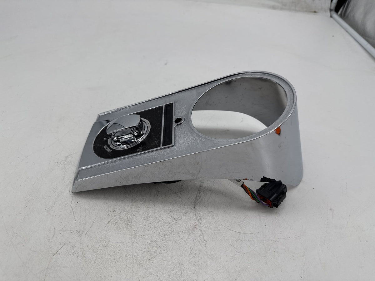 2008 Harley Softail Custom FXSTC OEM Fuel Gas Tank Dash Console NOKey